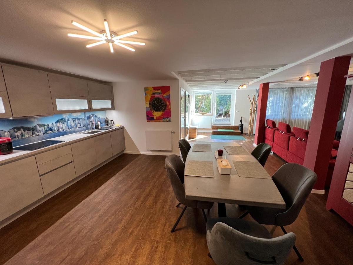 Haus Pia Executive Suites フリードリヒスハーフェン エクステリア 写真