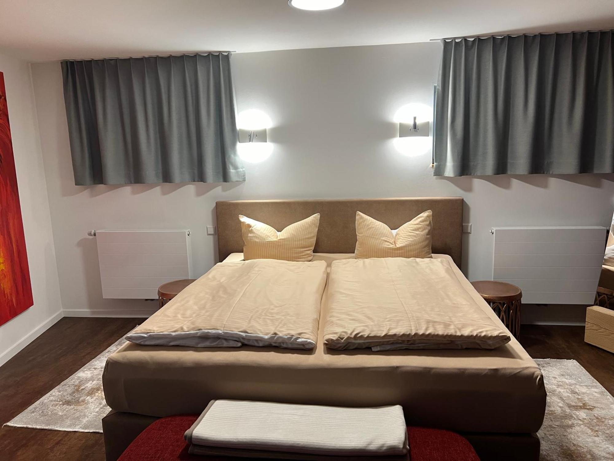 Haus Pia Executive Suites フリードリヒスハーフェン エクステリア 写真
